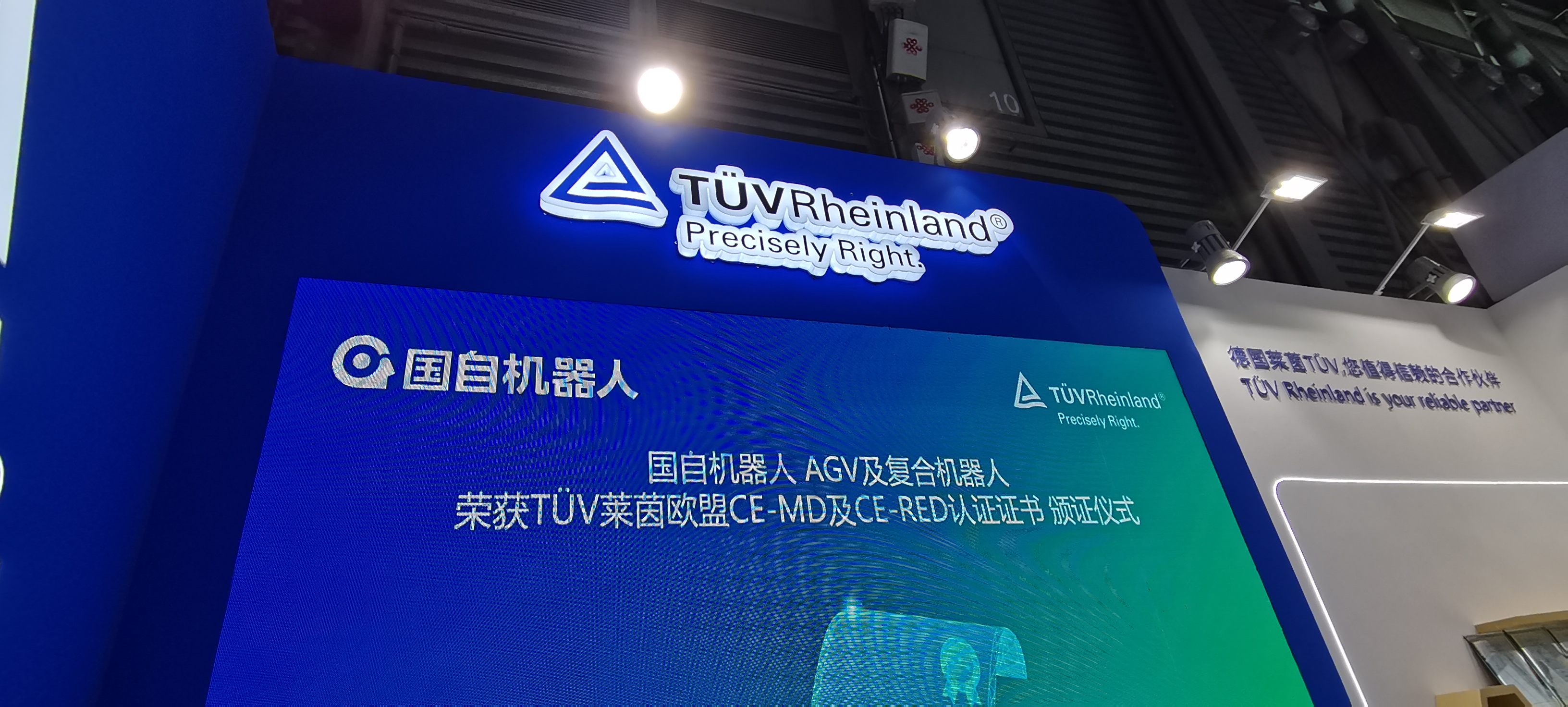 题图.jpg 题图.jpg